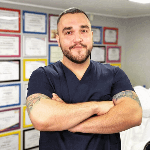 >Spec. dr oftalmologije Branislav Lukić - Sertifikovani lekar estetske medicine