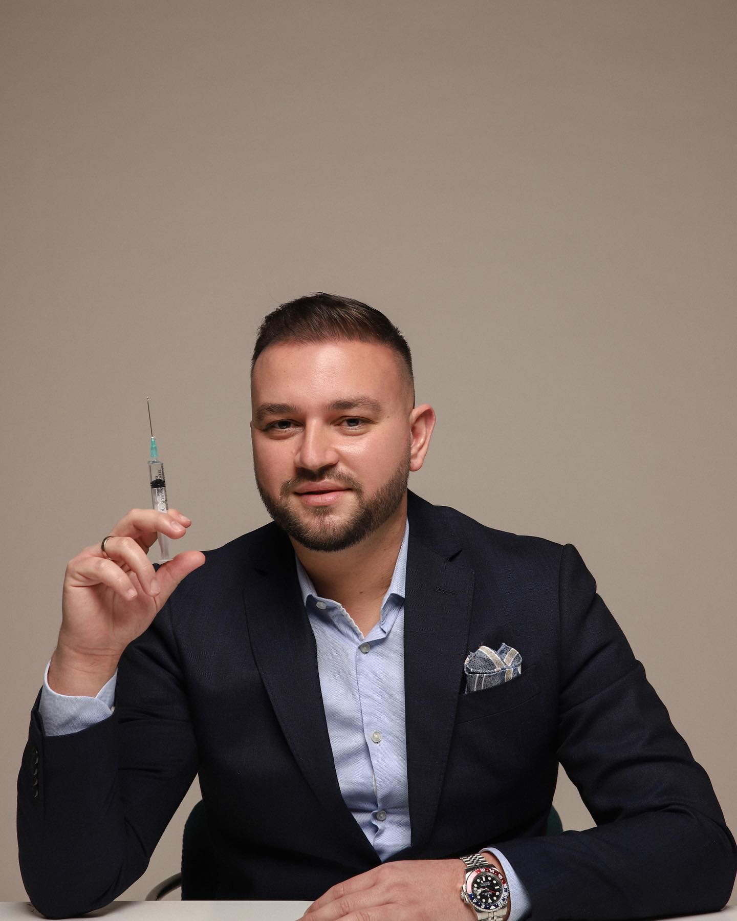 dr_milos_veljkovic_1617644181_2545306330846330600_722870815